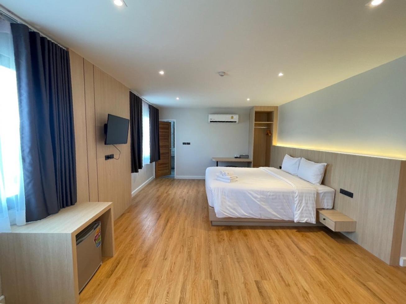 V1 Boutique Hotel Kanchanaburi Zewnętrze zdjęcie