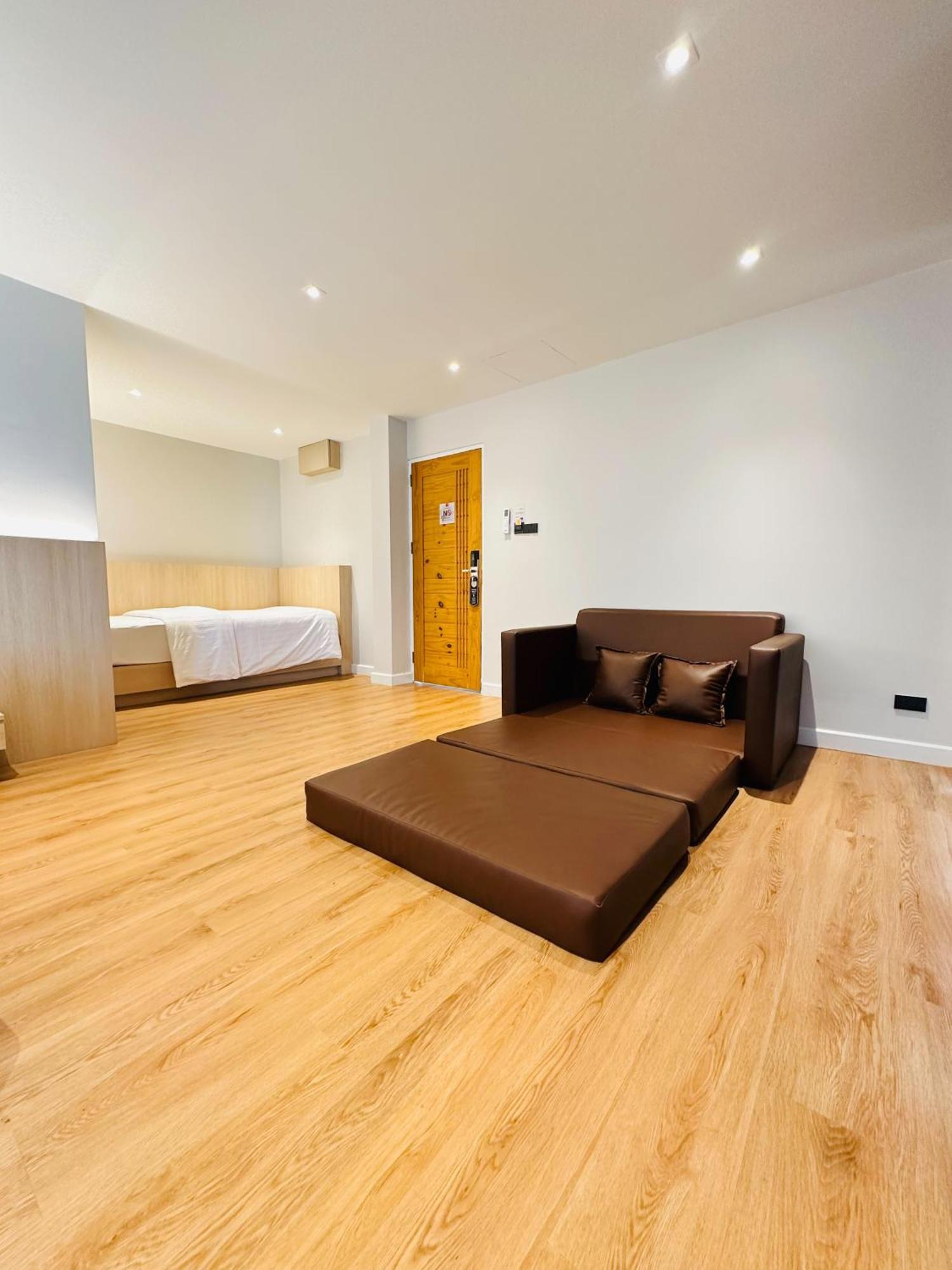 V1 Boutique Hotel Kanchanaburi Zewnętrze zdjęcie